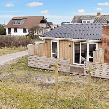 6 Person Holiday In Thisted *